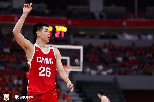 守比攻好！朱俊龍首發出戰27分鍾 6投僅1中拿4分6板