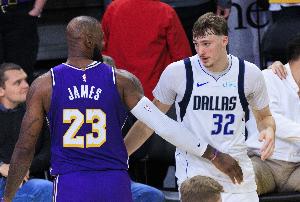 重磅康涅狄格太陽vsWNBA金州女武神進球集錦_重磅康涅狄格太陽vsWNBA金州女武神進球集錦在線觀看_免費看直播