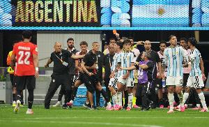 天空：埃及已針對判罰向FIFA正式投訴，要求將主裁萊特西耶除名