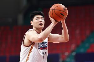 重磅吉图省实青年对阵百威·华兴直播入口_重磅吉图省实青年对阵百威·华兴直播入口在线观看_免费看直播