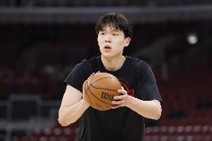 工作室：暂歇一场调整状态 杨瀚森复出即突破 不断刷新赛场上限赛事报道