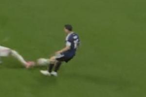 絕殺前梅西犯規？分析機構：梅西沒有踩踏，斯彭斯是另一條腿抽筋