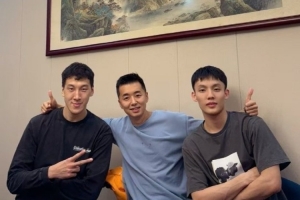 還有情況？同曦總經理轉發與徐傑、杜潤旺的合照：含金量還在上升